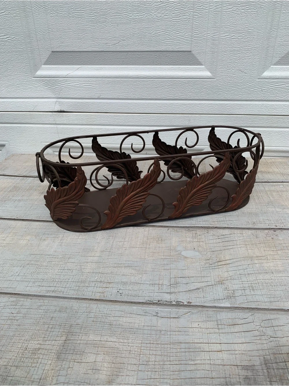 Vtg Wrought Iron Oval Planter Basket Metal Leaves Scrollwork Handle Caddy 19”
